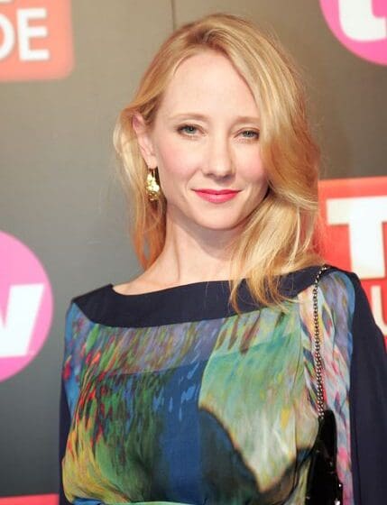  Anne Heche Taken Off Life Support After DUI Car Crash