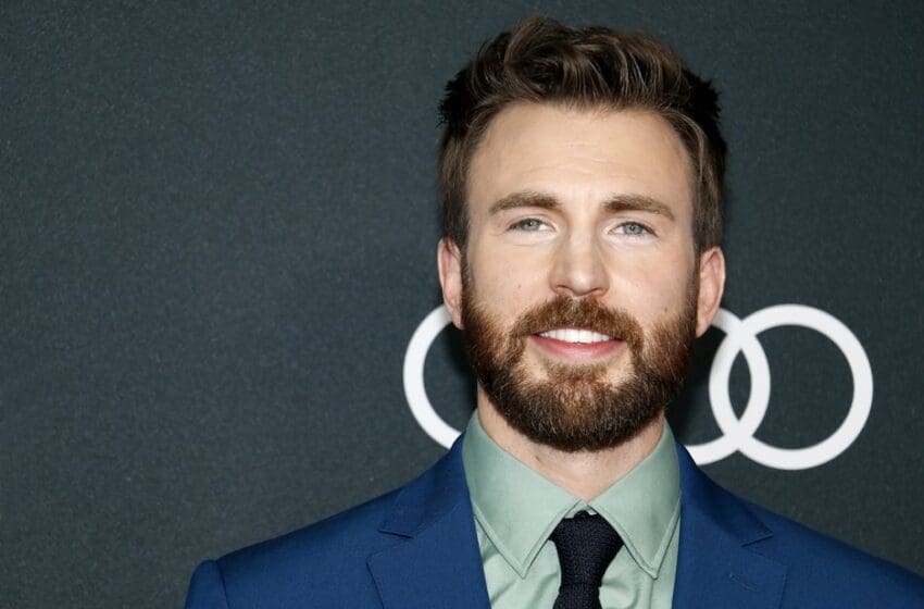 Ryan Gosling Shares Thoughts About Chris Evans “trash Stache” In The