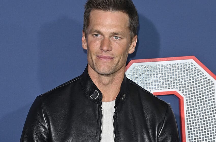  Possible U-Turn On Retirement: Tom Brady Saying Hello Again To Football