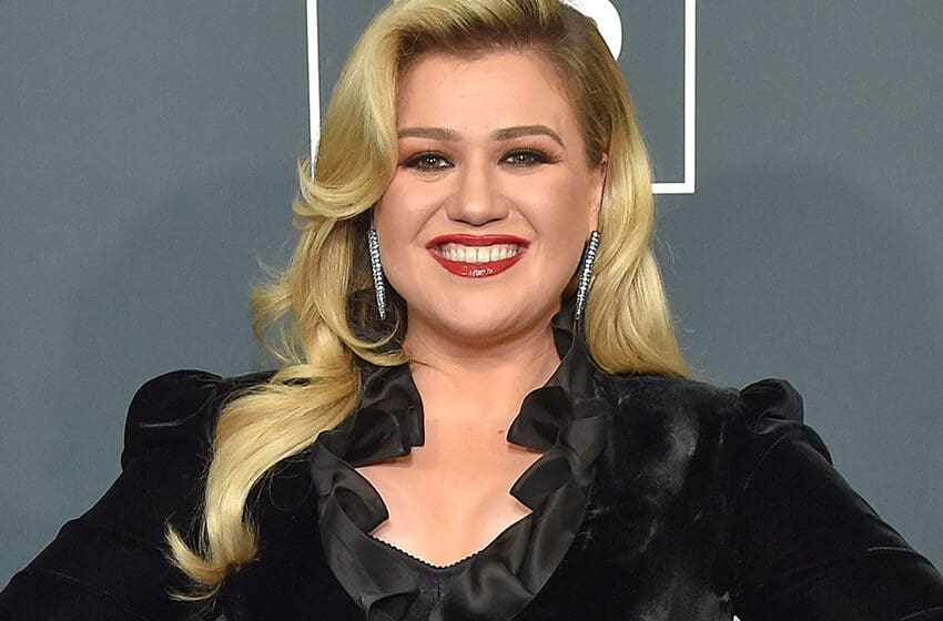  “It’s Happening, Y’all!”: Kelly Clarkson Announces She Would Be Holding Las Vegas Residency This Summer