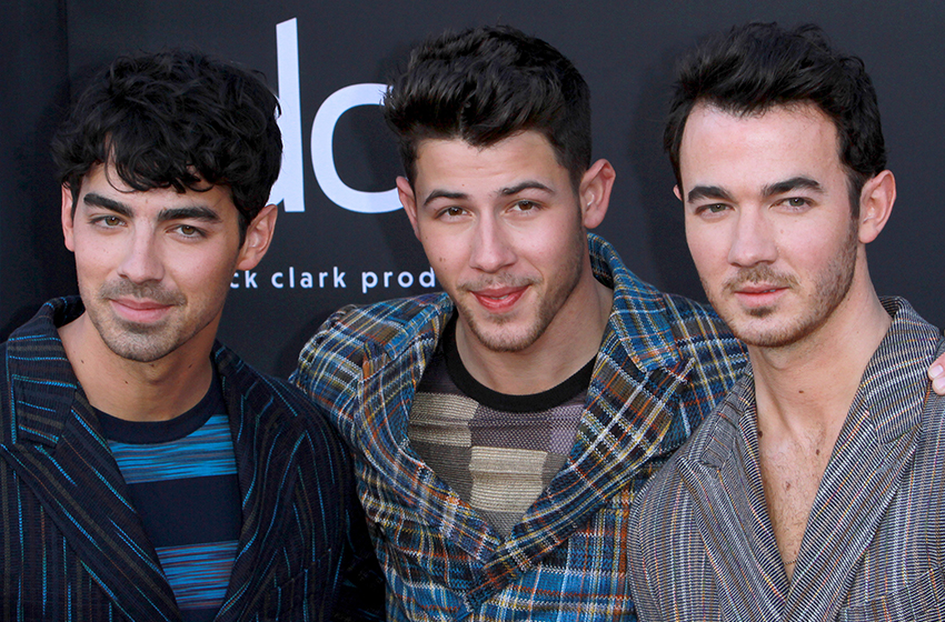  Jonas Brothers Announce ‘Five Albums. One Night.’ Summer Tour, Promising Unforgettable Experience for Fans