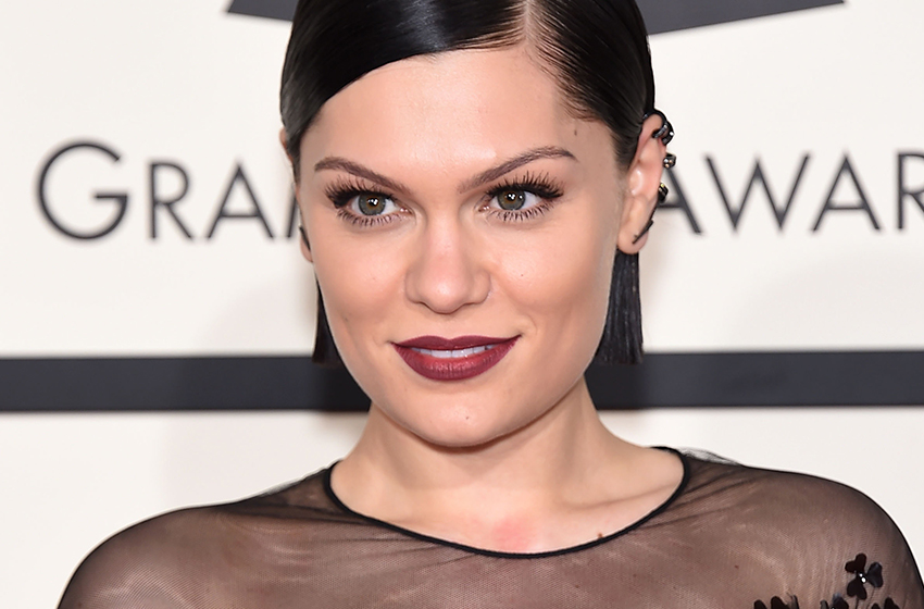  Jessie J Rolls Her Eyes at Body Shamers Noting Her Postpartum Mommy Body