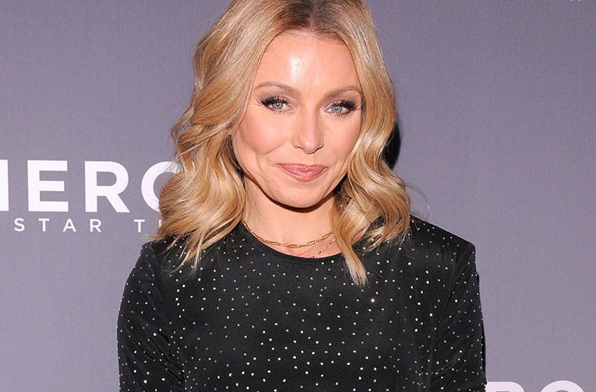  Kelly Ripa’s Clever Parenting Strategy Is Shielding Kids From Paparazzi