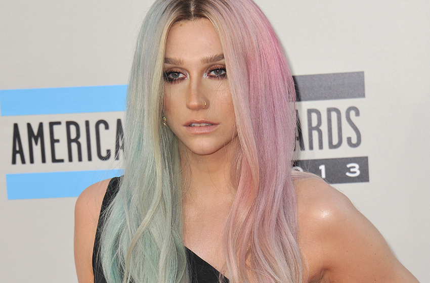  Kesha Embraces The Stage, But Reveals First-Date Jitters