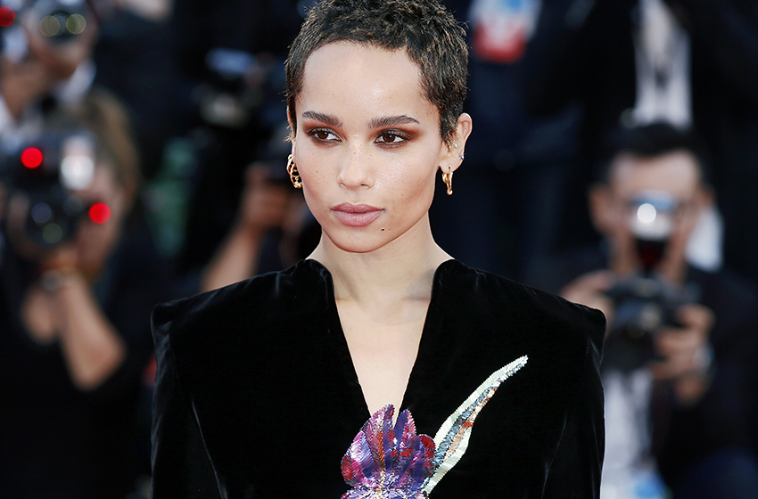  Zoe Kravitz Sports Diamond Ring, Fuelling Engagement Rumors With Changing Tatum