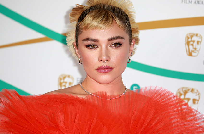  Florence Pugh Hit in the Face at Dune: Part Two Panel as Fan Throws Object