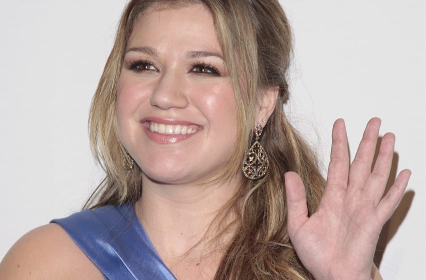  Kelly Clarkson’s Ex Husband Fires Back At Singer’s Lawsuit Over $2.6 Million Ruling