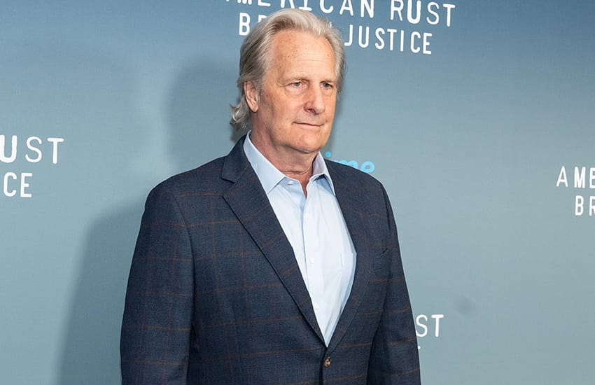  From Broadway To Big Screens: How Jeff Daniels Found Contentment In His Career