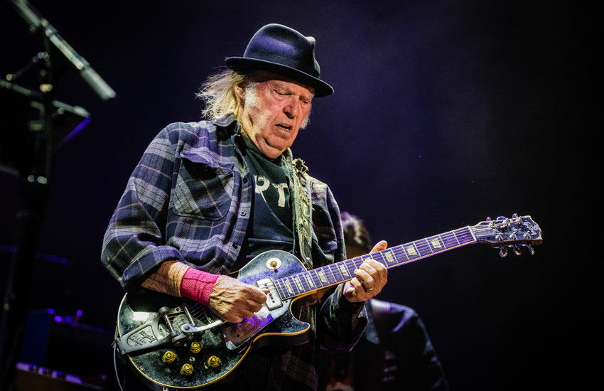  Neil Young To Return To Stage At Farm Aid Festival After Tour Cancellations