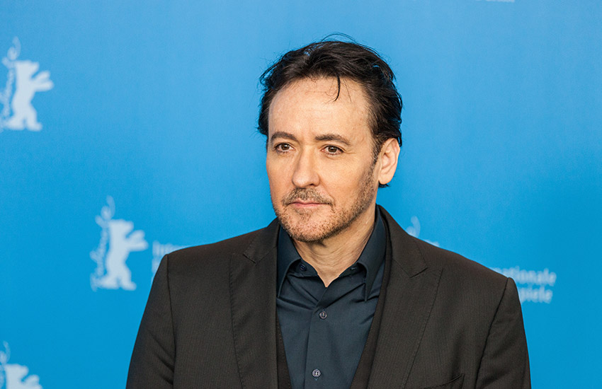  How John Cusack Saved “Grosse Pointe Blank” With Creativity And Improvisation