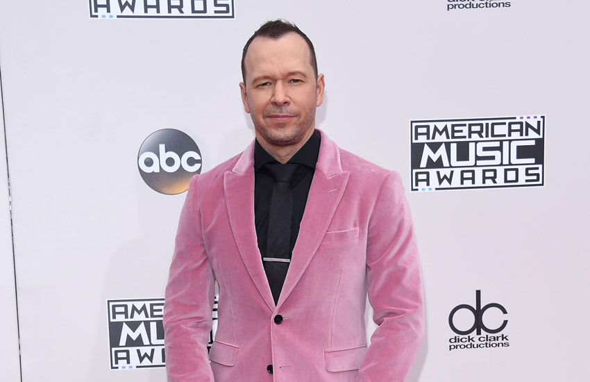  Donnie Wahlberg Reflects On Tearful Goodbye To “Blue Blood”