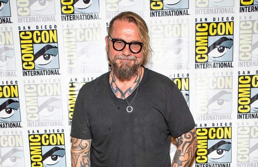  Kurt Sutter Says He Can’t Watch Jackson White In “Tell Me Lies”