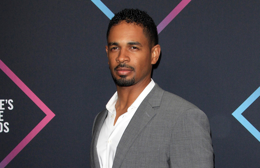  Damon Wayans Jr. Almost Took A Different Career Path — Until He Saw His Dad’s Paycheck